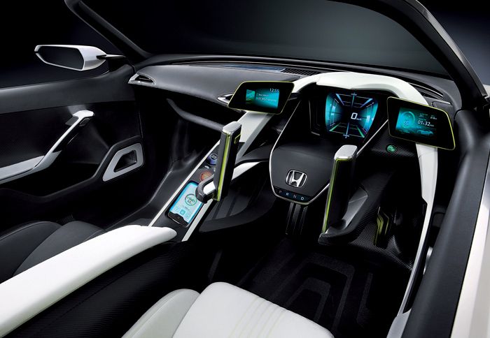 ¶κρως φουτουριστικό είναι το εσωτερικό του Honda EV-STER.
